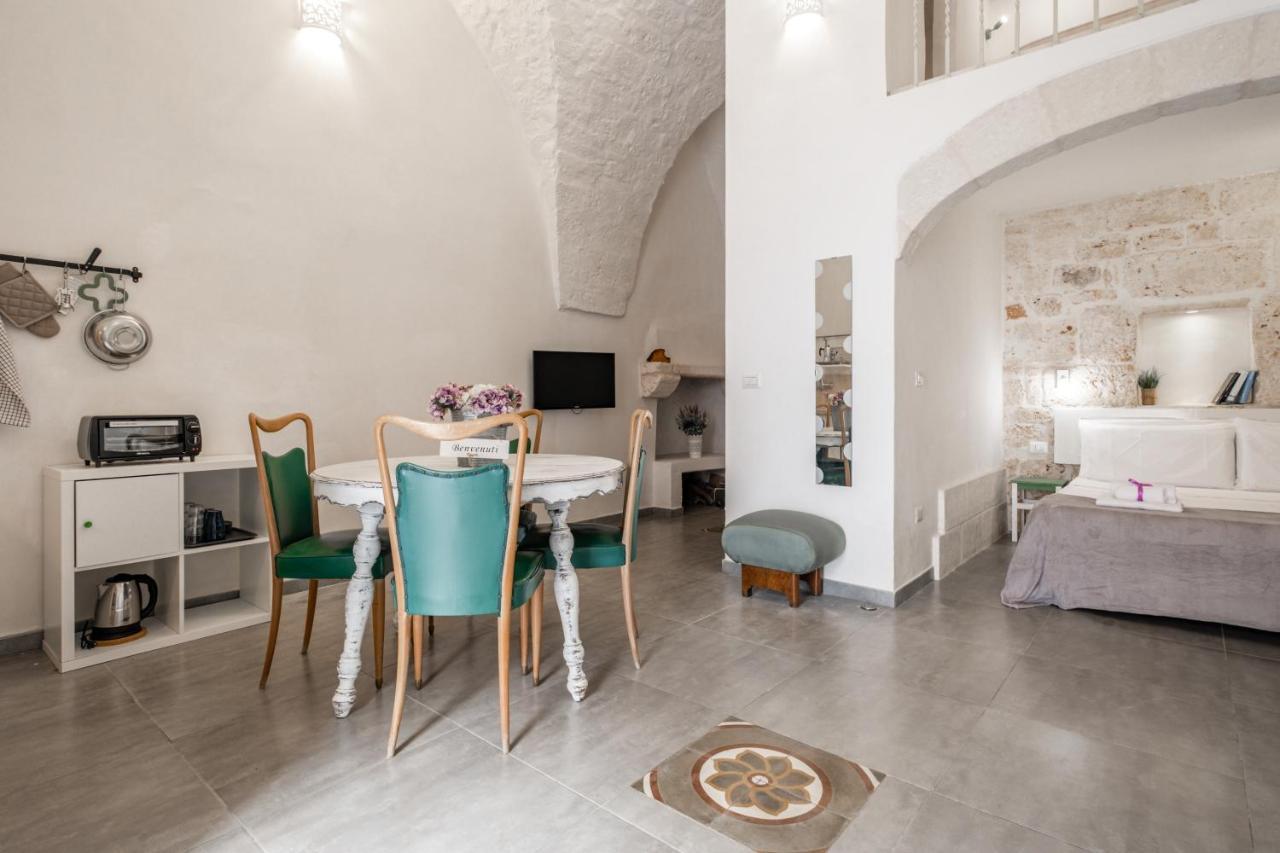 La Casa Nel Vico Pretty Apartment Ostuni Εξωτερικό φωτογραφία