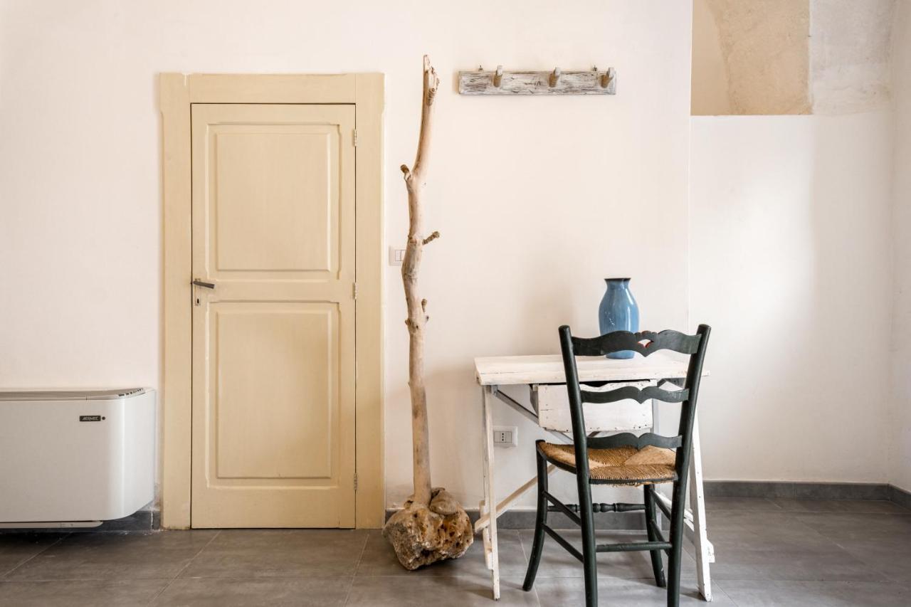 La Casa Nel Vico Pretty Apartment Ostuni Εξωτερικό φωτογραφία